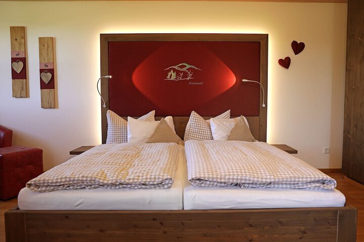 Room 26 of 76