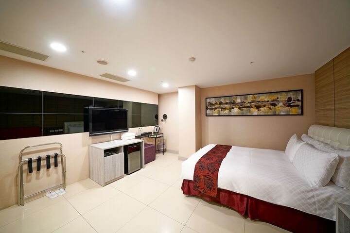 Room 14 of 61