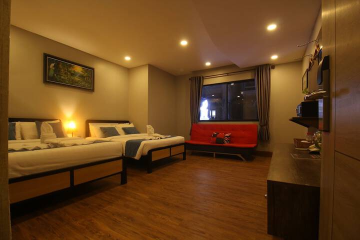 Room 4 of 88