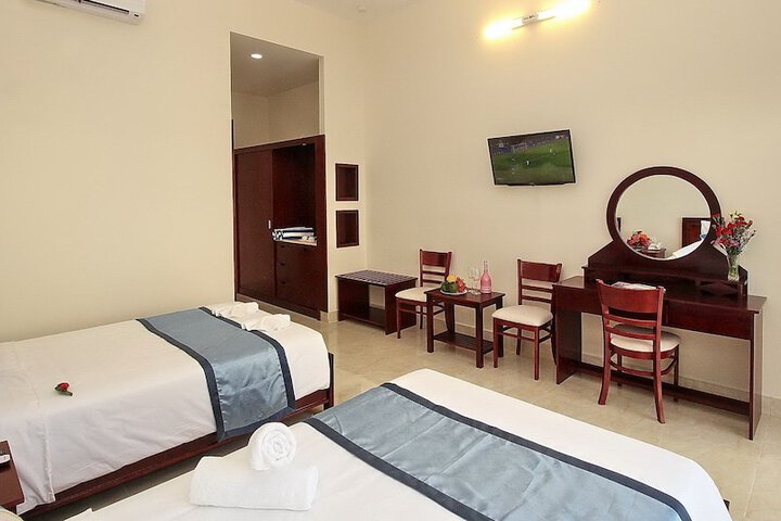 Room 52 of 151