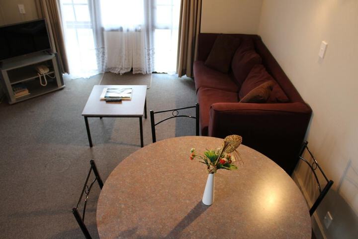 Room 27 of 49