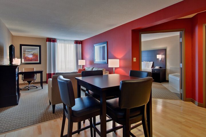 Room 4 of 56