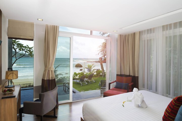 Room 28 of 132