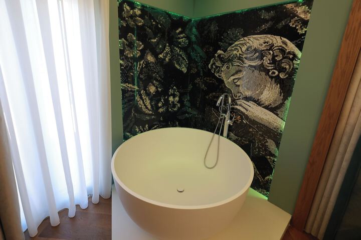 Room 14 of 58