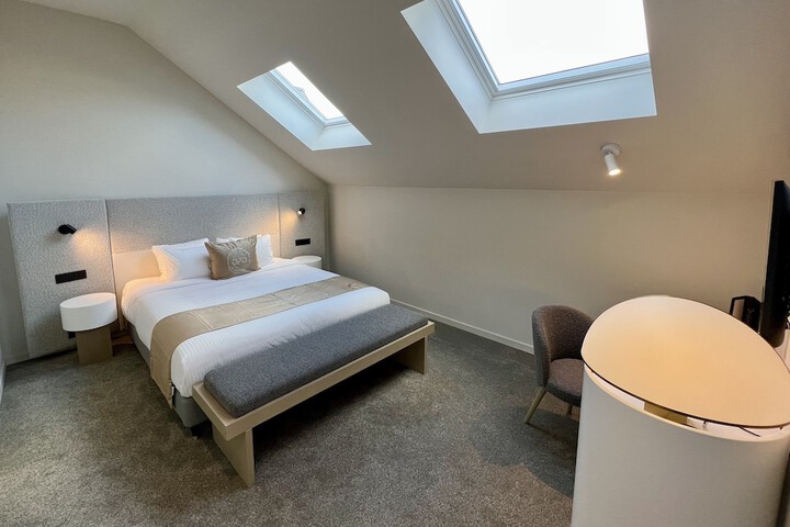 Room 20 of 105