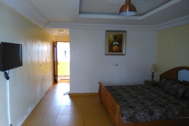 Room 28 of 56