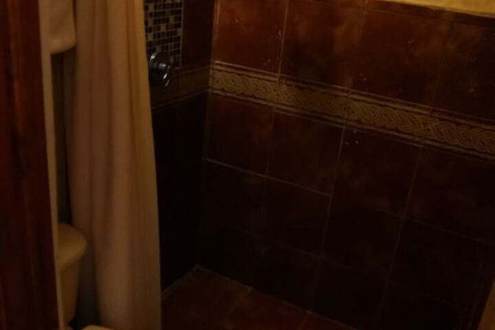 Room 48 of 64