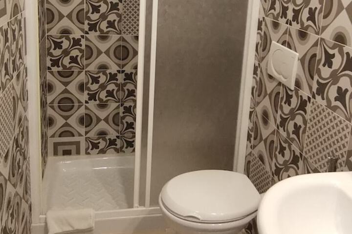 Room 35 of 45