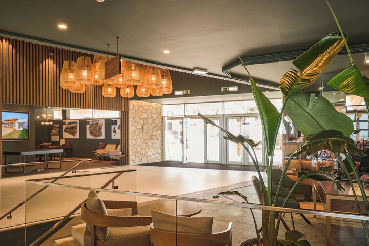 Hotel Interior 2 of 122