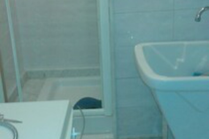 Room 2 of 11