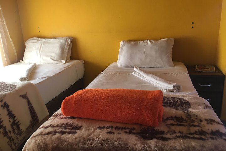 Room 3 of 25