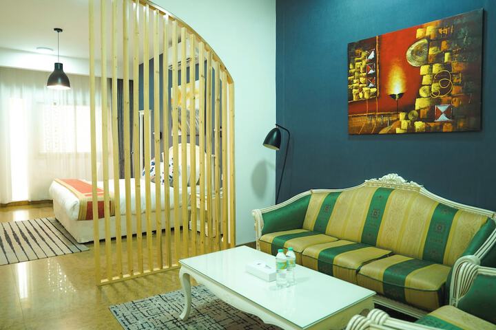 Room 8 of 46