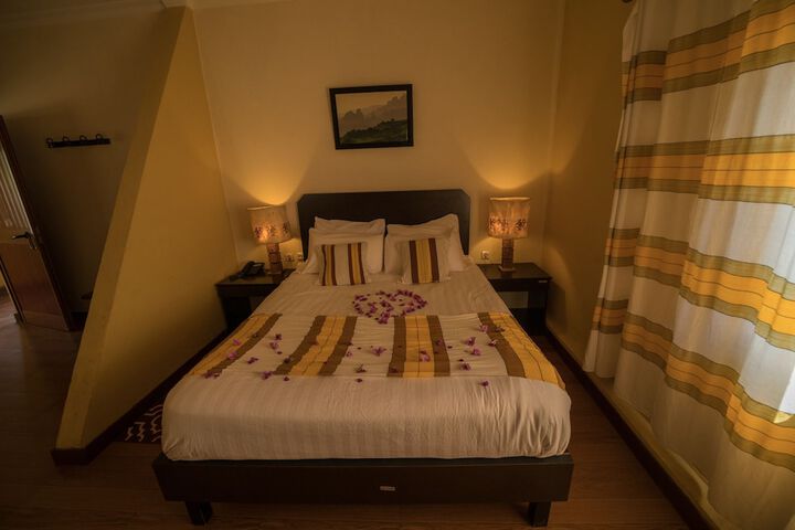 Room 3 of 50