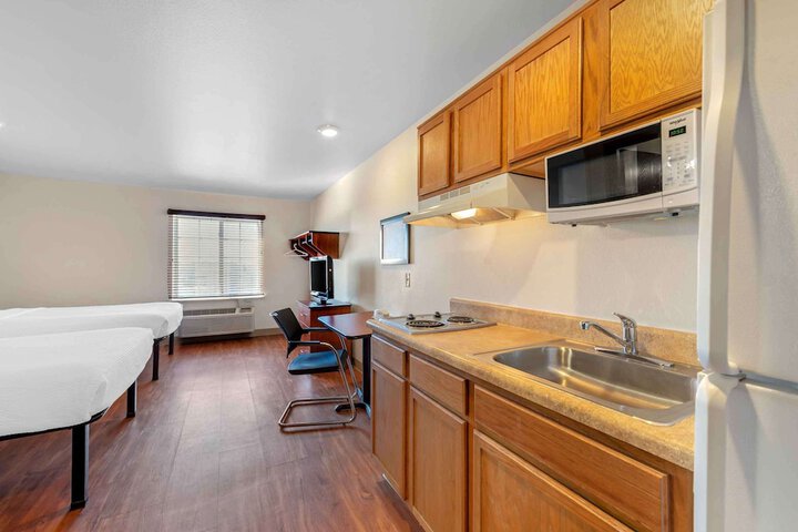 Room 14 of 24