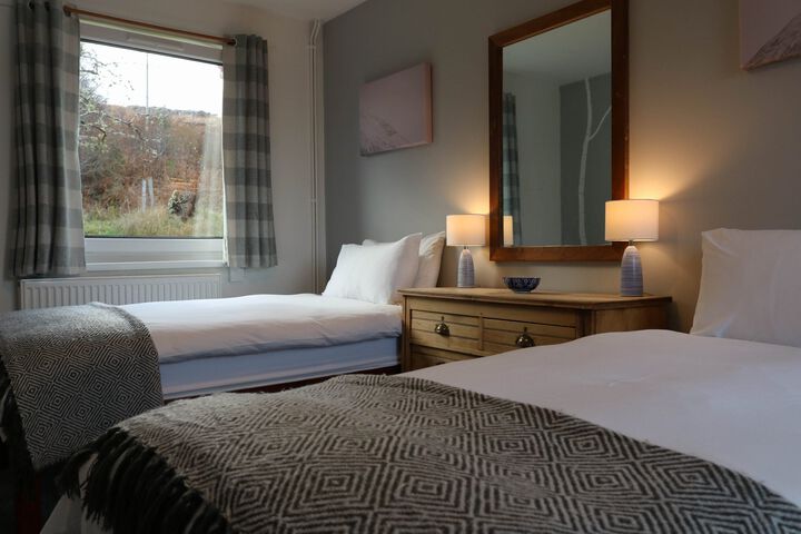 Room 95 of 122