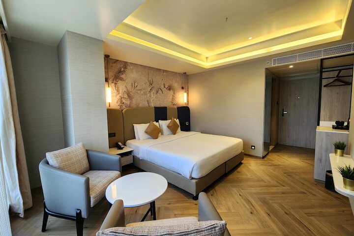 Room 16 of 139