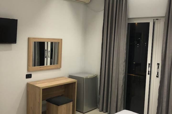 Room 20 of 152