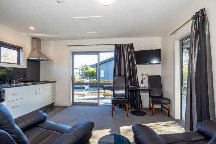 Room 12 of 21