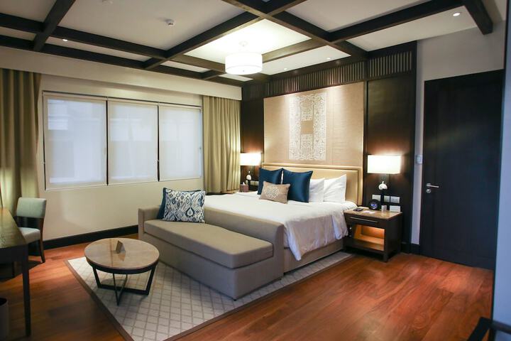 Room 19 of 175