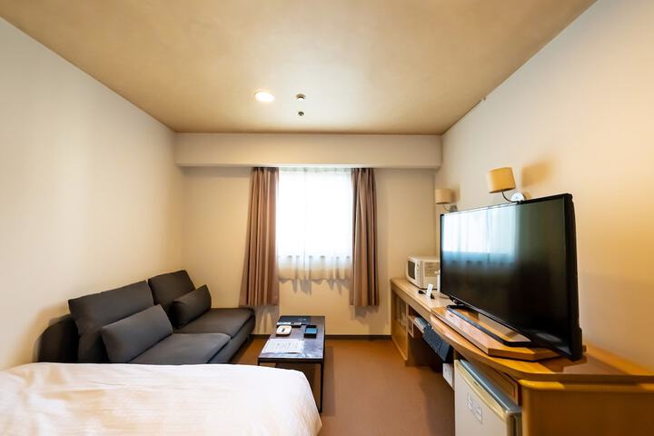 Room 105 of 239
