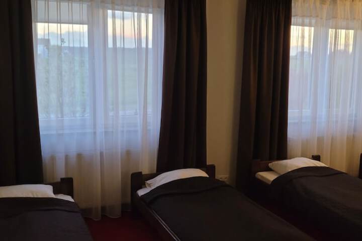 Room 17 of 41