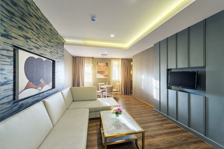 Room 37 of 55