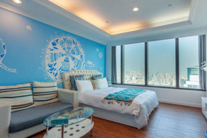 Room 32 of 89