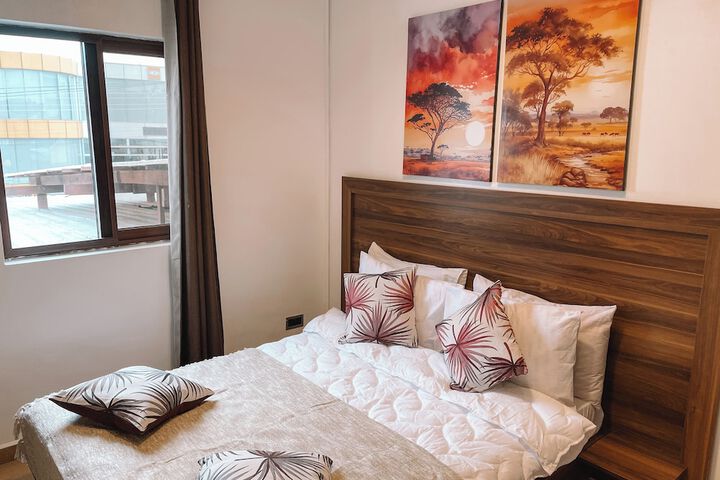 Room 17 of 23