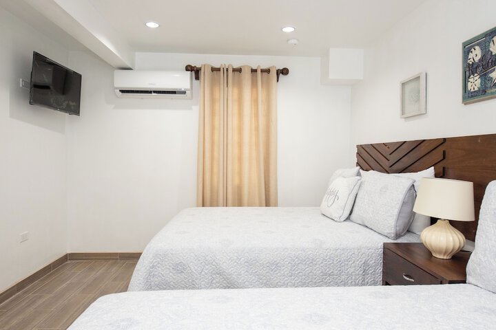 Room 4 of 31