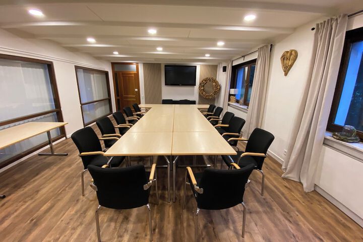 Meeting 52 of 66