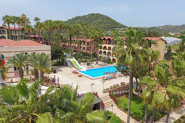 Hotel 15 of 16