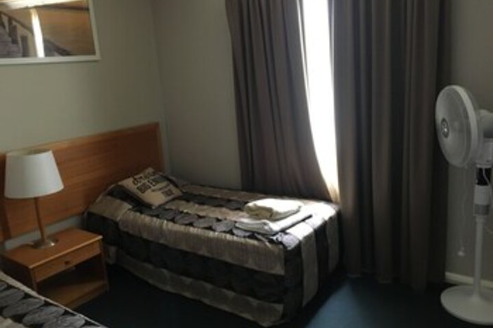 Room 33 of 36