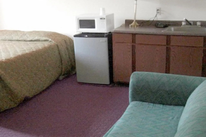 Photo 10