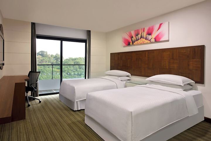 Room 15 of 59