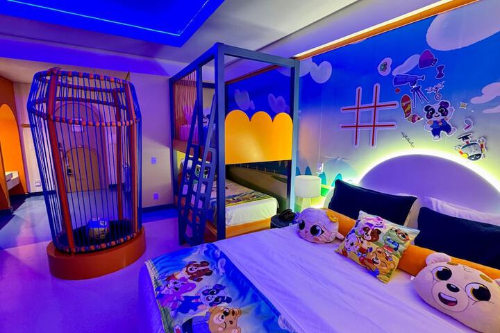 Room 56 of 75
