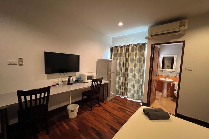 Room 20 of 40