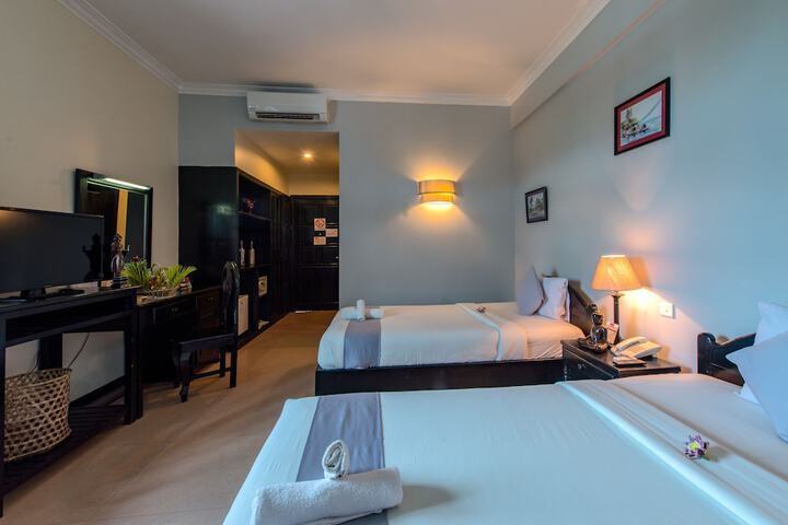 Room 36 of 160