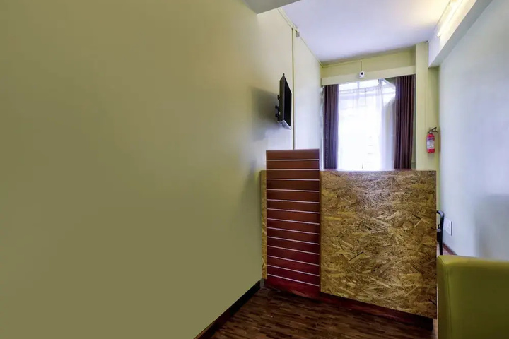 Room 4 of 22