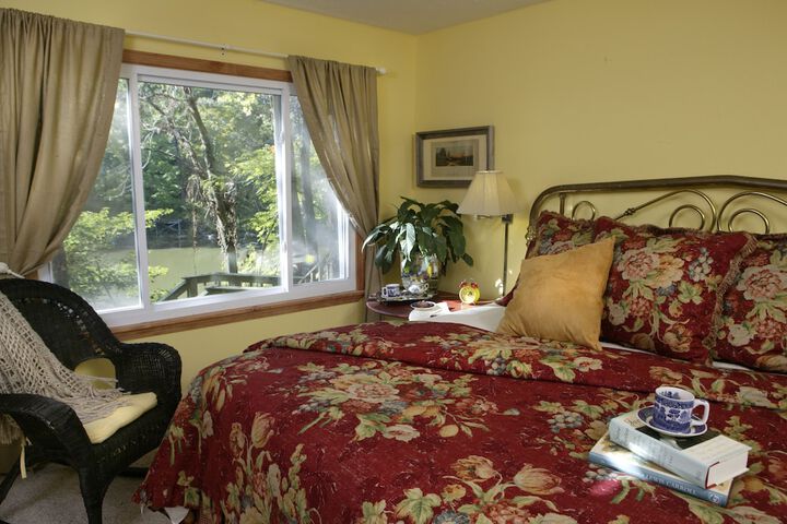 Room 6 of 39