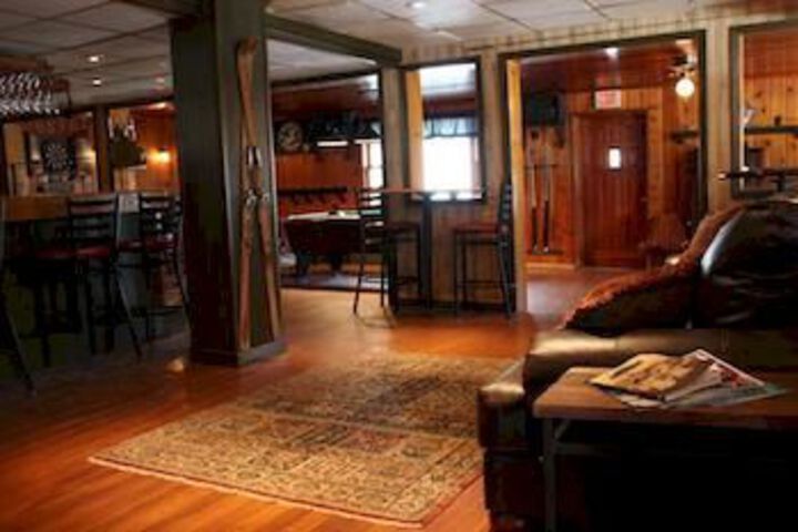 Hotel Interior 22 of 29