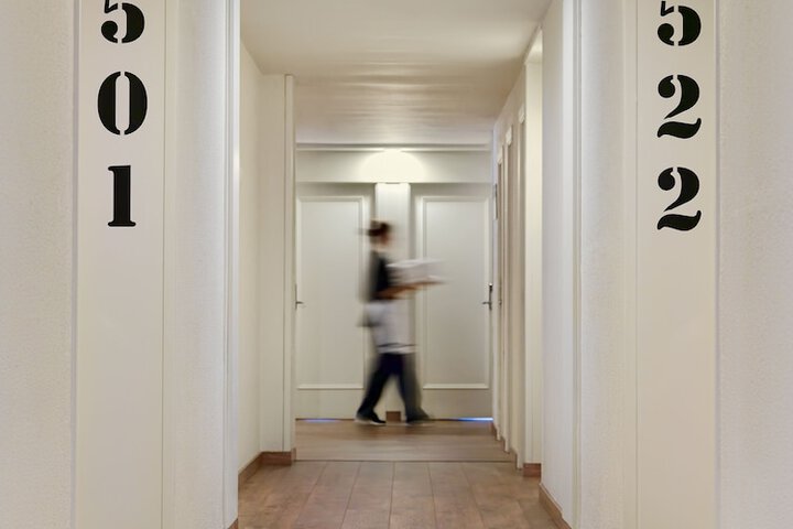 Ballroom/Hall 45 of 48