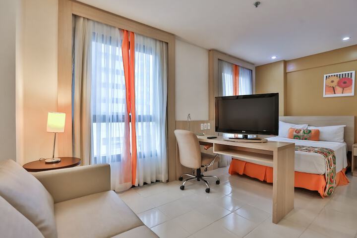 Room 4 of 69