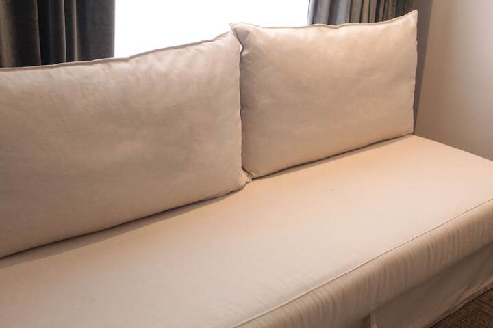 Room 4 of 64