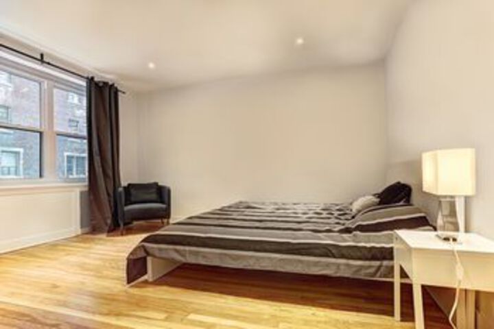 Room 6 of 31