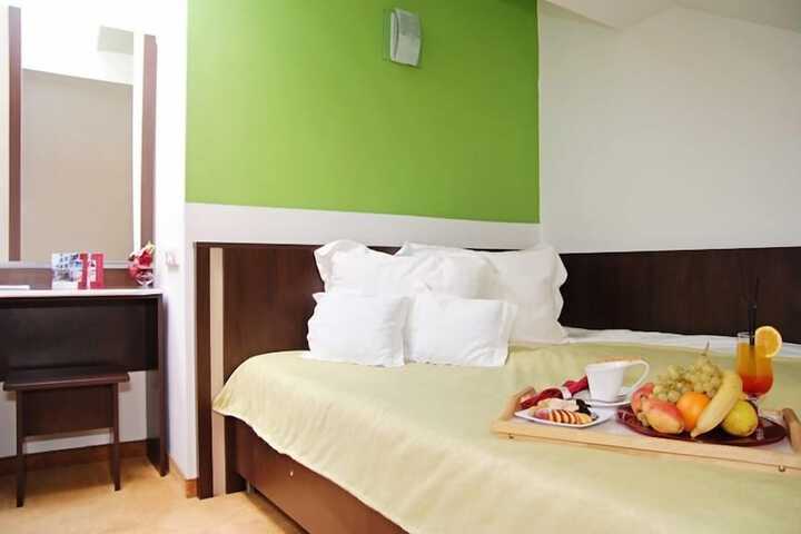 Room 15 of 51