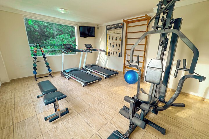Health and Fitness 148 of 171