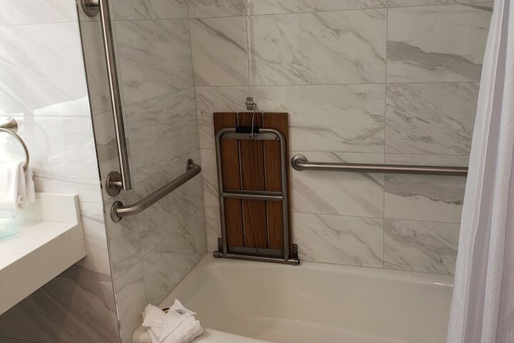 Bathroom shower