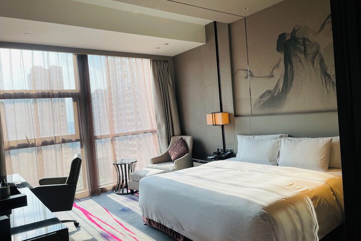 Room 14 of 43