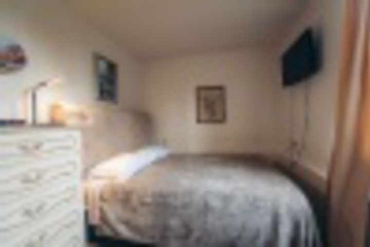 Room 76 of 180