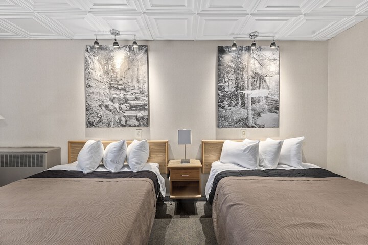 Room 26 of 40